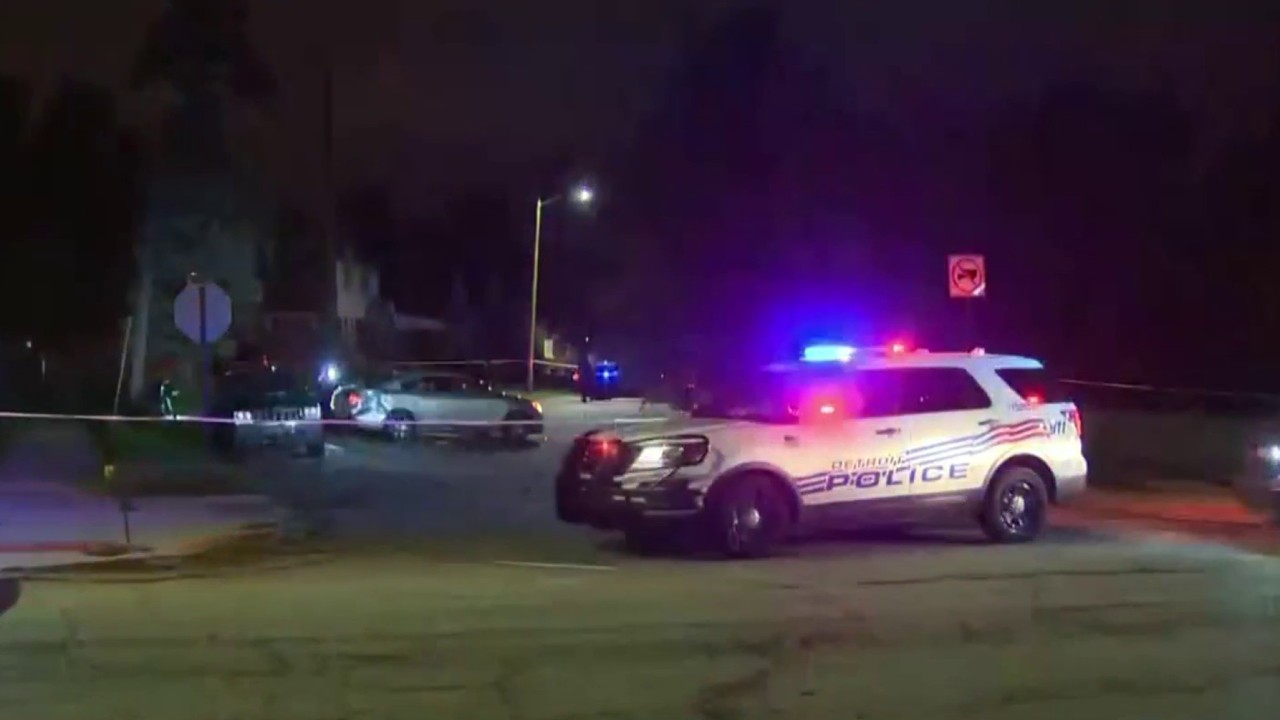 1 killed, 3 injured in shooting on Detroit's east side